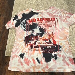 Led Zeppelin in concert Tie Dye Short Sleeve Shirt size L no size Tag